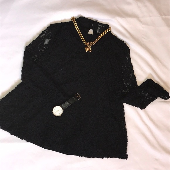 Lace shirt - Picture 2 of 3